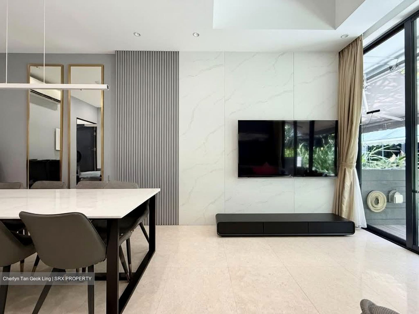 Alana (D28), Terrace #566530651